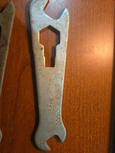 Binks MFG Co. 5-32 Farbspritzpistole Multi-Schraubenschlüssel Werkzeug - Bild 1 von 3