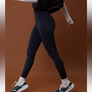 Leggings Offline by aerie Real Me blu navy 3/4 crop vita media taglia S NUOVI - Foto 1 di 13