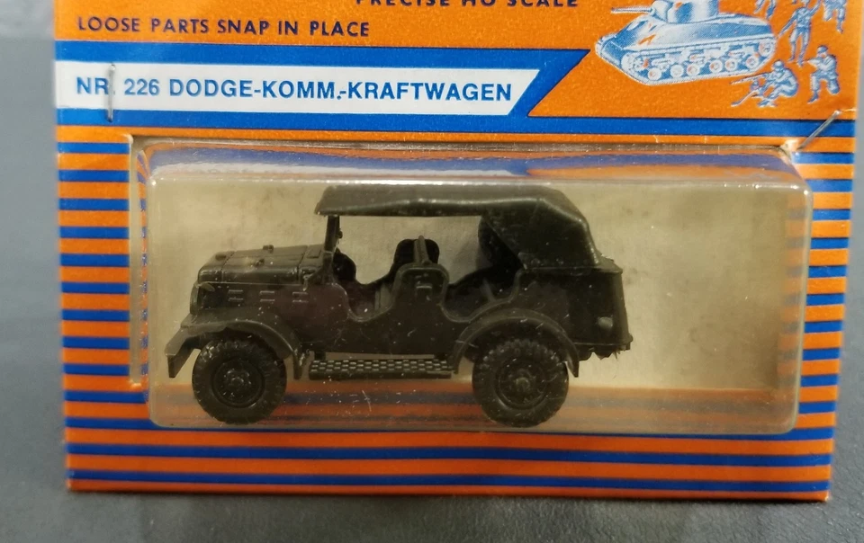 Roco Minitanks 1/87 HO Z-226 US DODGE COMMAND CAR IOP HECHO EN AUSTRIA Foto 1 de 4