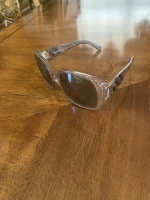 Очки солнцезащитные женские Burberry квадратные в березовом коричневом цвете - Изображение 1 из 4