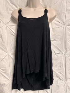 Stylish black sleeveless flowy top. Perfect for casual outings. - Picture 1 of 2