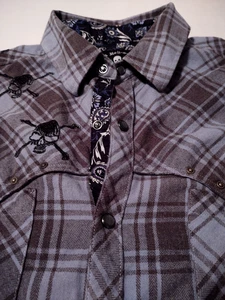 ROCK ROLL-N-SOUL Western Style SNAP Front 100% Cotton (L) EMBROIDERED SKULLS - Picture 1 of 7