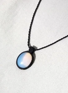 Halskette OPAL Oval Makramee/ Geschenk /inklusive Jute-Geschenkbeutel - Bild 1 von 6