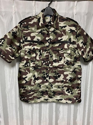 Giacca camicia nylon modello mimetico Prada 2019