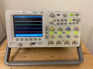 !! Agilent DSO6014A 4 canales + 16 Osciloscopio Digital Mira 100MHz Megazoom Digital - Imagen 1 de 15