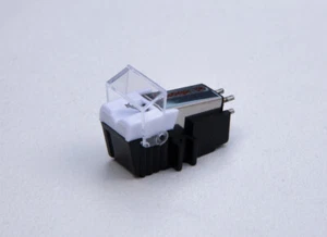 Cartridge + Diamond stylus for TRIO KD1033, KP7070, L07D, KD5033, KD2044 - Picture 1 of 3