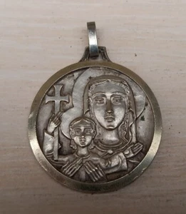 Ancienne médaille de Marie et de l'enfant Jésus en plaqué argent années 1950 - Picture 1 of 2