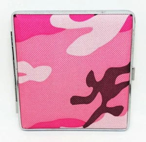 Estuche para cigarrillos RYO Pinks camuflado con marco plateado de cuero PU tamaño king - Imagen 1 de 5