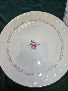 ERSATZ Royal Swirl Muster Fine China Japan Essteller 10-3/8" - Bild 1 von 3