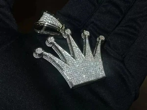2,3 kt Rundschliff echter Moissanit individueller Herren Krone Anhänger 14 K Weißgold plattiert - Bild 1 von 3