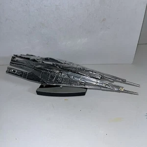 Mass Effect Alliance Cruiser Replik Modell Dark Horse Silber Edition - Bild 1 von 4