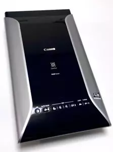 Canon Flatbed Scanner CanoScan9000F MarkII Japan - Picture 1 of 4