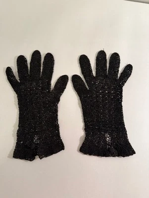Guantes antiguos victorianos de encaje negros con puños de ganchillo de los años 1890-1900 Foto 1 de 4