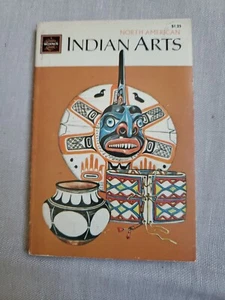 Golden Press NORTH AMERICAN INDIAN ARTS by Andrew Hunter Whiteford (PB, 1970) - Picture 1 of 13
