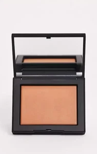 NARS NIB Light Reflecting Setting Powder in Sunstone - Picture 1 of 3