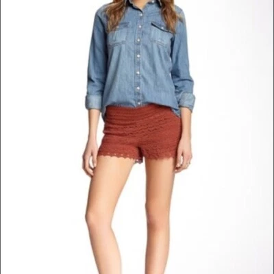 JOLT CROCHET ENCAJE SHORTS CAQUI TALLA XL NUEVO SIN ETIQUETAS Foto 1 de 3