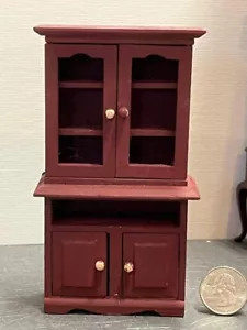 Dollhouse Miniature Kitchen Cabinet B 1:12 one Inch Scale F205 Dollys Gallery - Picture 1 of 2