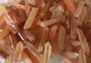 Tangerinenquarz Kristallpunkte 20g Tibetisch Orange unpolierte Fingerstäbe 7-9 M - Bild 1 von 12