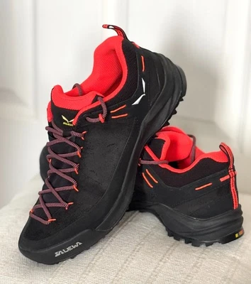 Женские кожаные туристические черные кроссовки SALEWA Wildfire размер 8,5 - Изображение 1 из 4