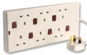 PRO ELEC - Multiprise 6 Prises avec Interrupteurs Individuels de 2m - Photo 1/1