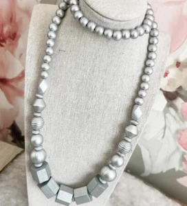 Woman’s Jewelry Apparel Style Wood Beads Silver Necklace, Statement! - Picture 1 of 6