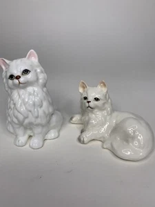Set of 2 White Persian Cat Figurine Sculptures Vintage Japan - Picture 1 of 8
