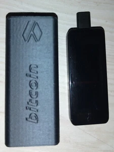 Bitbox02 MultiEdition Hardware Bitcoin Wallet mit Schutzhülle - Bild 1 von 4
