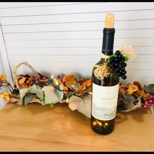 Wine Bottle Lamp with Grapes Handmade - Picture 1 of 9
