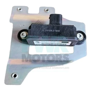 BMW E92 M3 Yaw Acceleration Rate Speed Sensor E81 E90 E91 E88 4 Pin 6780334 - Picture 1 of 13