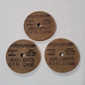Menge 3 Carborundum Braun Schleifscheiben 2 Zoll Durchmesser A80-I-BMX5 U/min 12400 - Bild 1 von 1