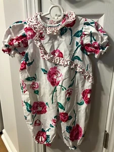 Vintage Baby Mädchen Blasenanzug Strampler 80er rosa Rosen 18 Monate 100 % Baumwolle USA SÜSS! - Bild 1 von 1