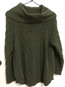 Dark G r e e n Soft Knit Jumper - Picture 1 of 5