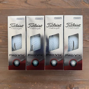 Nuova dozzina (4 maniche) Titleist Pro V1x allineamento prestazioni nero #1-4 - Foto 1 di 2