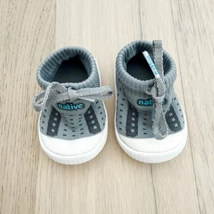 Native Baby Sneakers Size B1 Grey White Jefferson Knit Lightweight Casual - Picture 1 of 5