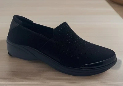 BZEES Lifestride Poppyseed Slip On Shoes Black Bling Airstep Medium Width NEW - Image 1 of 4