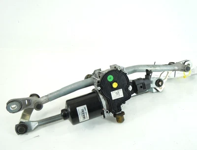 2014-2017 Fiat 500L Windshield Wiper Transmission Linkage W/ Motor OEM - Image 1 of 4