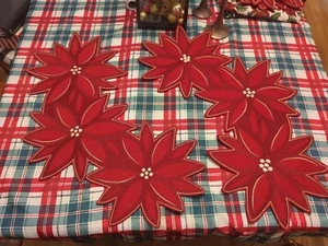 2 Classic Tidings Festive Wool Poinsettia 14"x29" Mini Table Runner 2011 Target - Picture 1 of 8