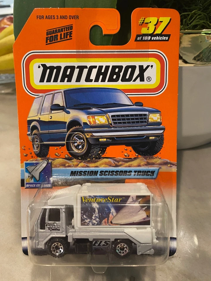 Matchbox #37 Ford Missione Forbici Camion Spazio Esploratore Serie 2000 Nuovo Su - Immagine 1 di 1