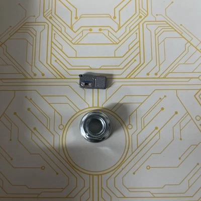 Cinta grabadora Neca Horror Saw solo forraje Ultimate Jigsaw 2025 Foto 1 de 3