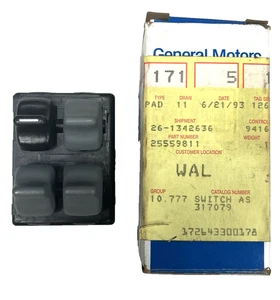 NOS OEM GM 1992-95 Bonneville Driver Side Master 4 Button Window Switch 25559811 - Foto 1 di 6