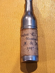 Gater C Shidle Bottle Cigarette Lighter Original - Picture 1 of 5