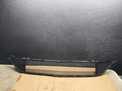 Parachoques delantero parrilla inferior Mercedes-Benz B W246 2014 a 2016 A2468802400 F4388 Foto 1 de 4