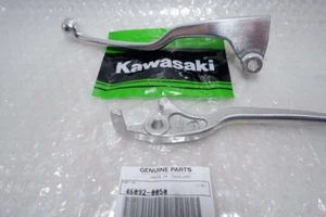 Kawasaki D-tracker Klx125 klx150 Tracker Brake Clutch Lever Set 2008-19 Genuine - Picture 1 of 10
