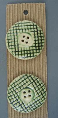 INCOMPARABLE BUTTON COMPANY SET OF 2 - CERAMIC - Image 1 of 4