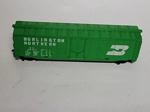 HO Burlington Northern 50 ft Box Car #10024 - Picture 1 of 4