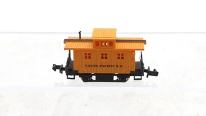 Bachmann 75451 N Scale Union Pacific 21' Old Time Center Cupula Caboose LN - Picture 1 of 2