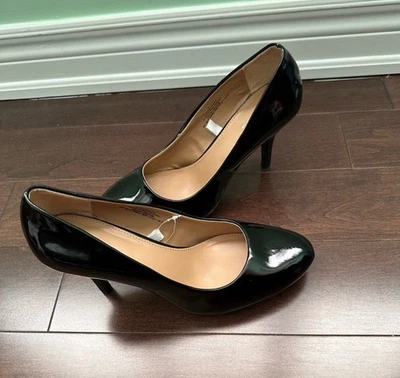 Tacones de aguja Merona negros charol imitación cuero punta redonda para mujer talla 6 Foto 1 de 4