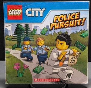 Police Pursuit! (LEGO City) - Paperback By Rusu, Meredith - GOOD - Picture 1 of 2