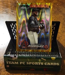 Eduardo Rodriguez 2024 Topps Chrome Gold Raywave /50 Rare! Schneller Versand! - Bild 1 von 3