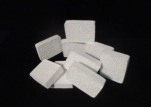 LOT OF TWO HIGH PURITY RECTANGULAR RETICULATED SPONGE ALUMINA 20 ppi No.: 168 - Picture 1 of 7